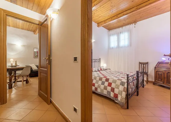 Guesthost - Elegant In Apartment Rome